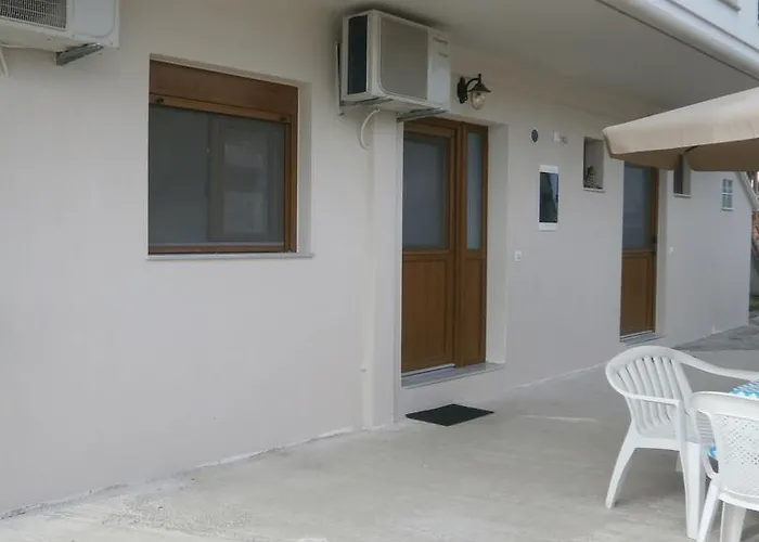 Daniela Apartments