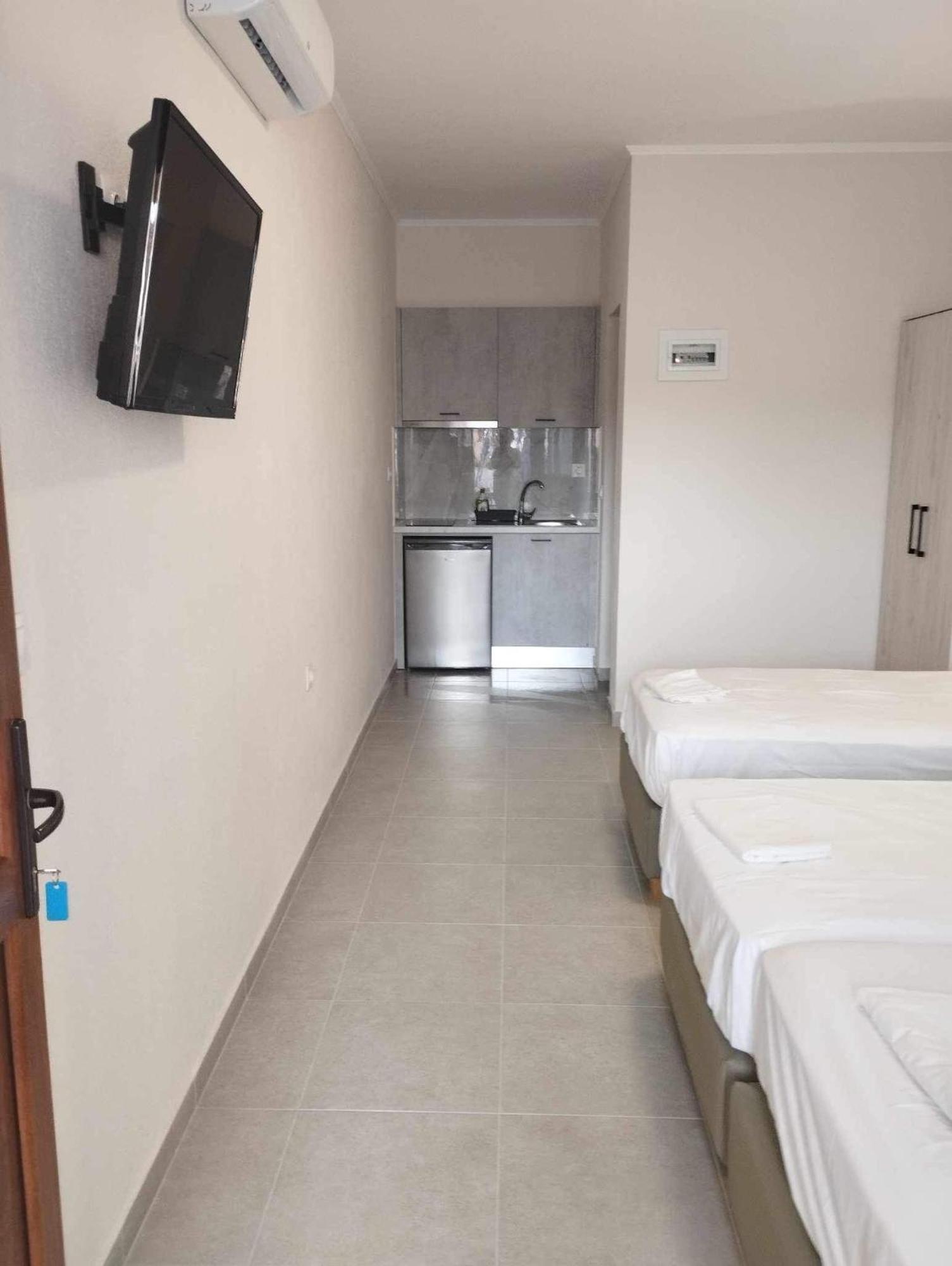 Apartament Daniela Nea Roda